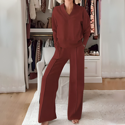 Julia | 2-piece women's tracksuit set